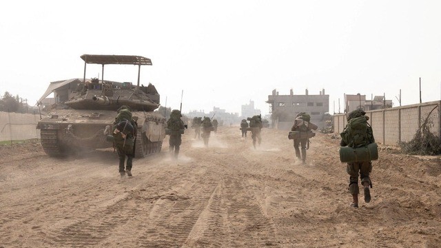 Israeli forces inside Gaza