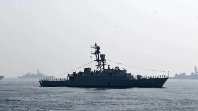 Second Iranian Warship Approaches Sri Lankan Waters Amid Middle East Tensions