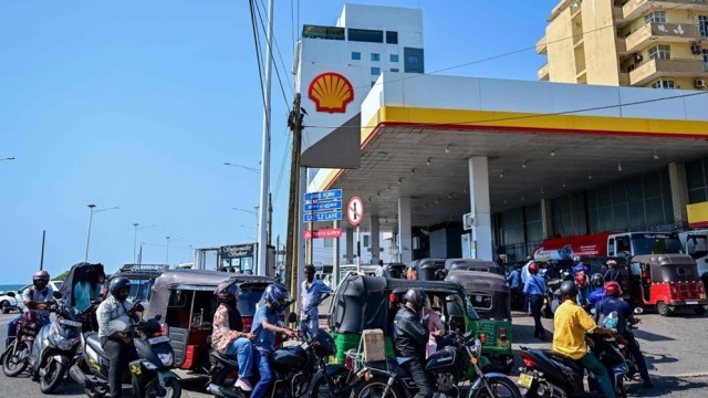 Sri Lanka Declares Weekly Holiday Amid Energy Crisis Caused by US-Iran-Israel Conflict