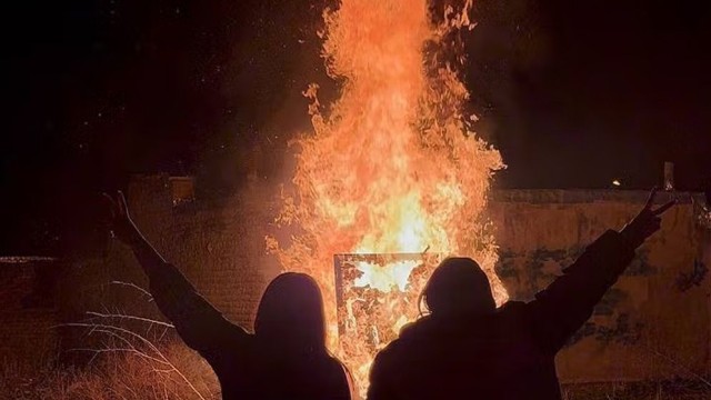 Iranians Celebrate Chaharshanbe Suri Amid War and Tight Security