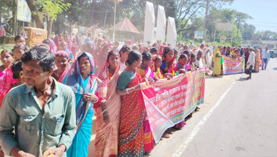 NTC Tea Workers in Sylhet Begin Indefinite Strike Over Unpaid Wages