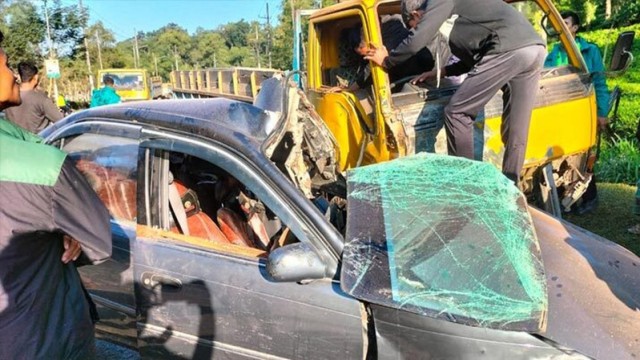One Dead, Five Injured — Private Car‑Truck Collision in Sylhet