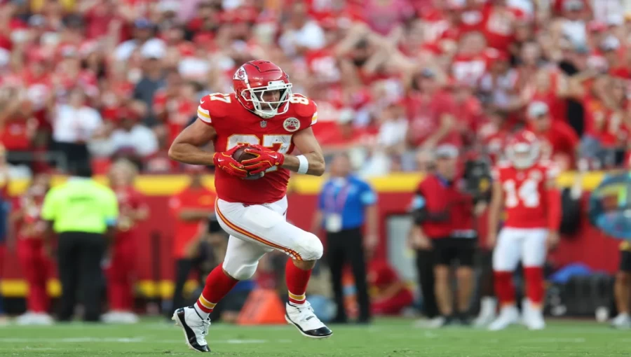 Travis Kelce Unfazed by Slow Start as Chiefs Maintain Perfect Record