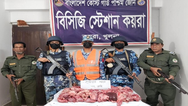Coast Guard Seizes 32 Kg Deer Meat in Koyra Operation