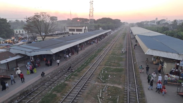 Residents Demand Revival of Narsingdi-Madanganj Train Service