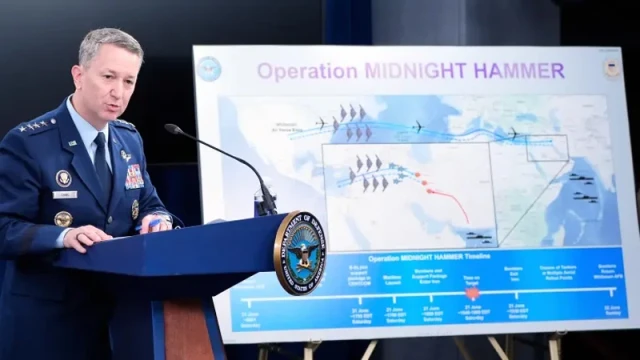 General Dan Kane, Chairman of the U.S. Joint Chiefs of Staff, briefs reporters at the Pentagon on Sunday, detailing key aspects of the U.S. strike on Iran. (Photo: AFP)
