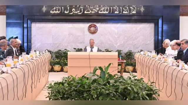 Praises Peaceful Elections Ahead of New Govt Swearing‑In: Chief Adviser