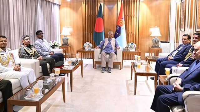 Chief Advisor Meets Armed Forces Chiefs on Armed Forces Day-2025