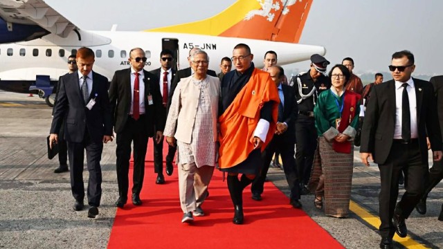 Bhutanese PM Tshering Tobgay Arrives in Dhaka on State Visit