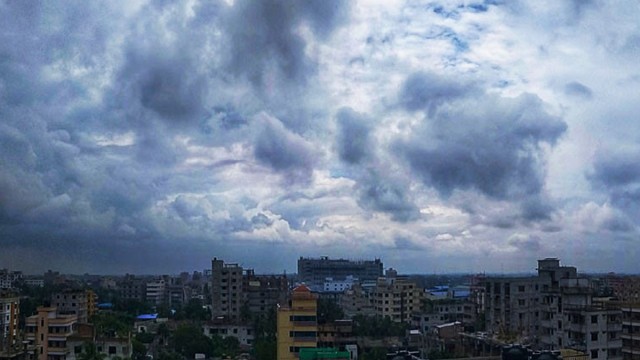 Light to Moderate Rain Likely in Dhaka and Six Divisions Today: Met Office