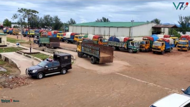 Photo: Import-export border business is blocked at the Teknaf land port.