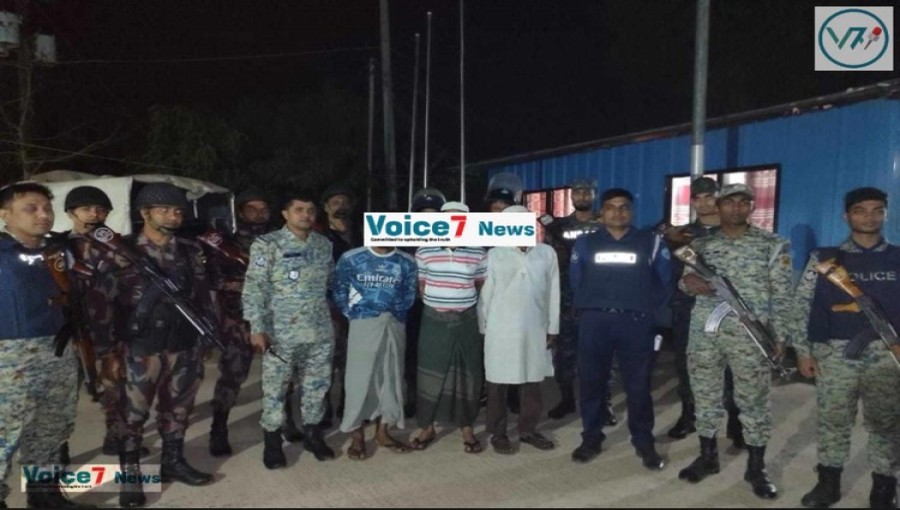 During a coordinated Ukhiya operation in the Cox's Bazar Rohingya camp, police enforcement apprehended militant Rohingyas with guns and ammunition.