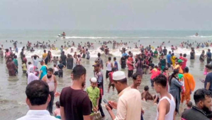 Cox's Bazar Prepares for Massive Tourist Influx During Durga Puja Holidays