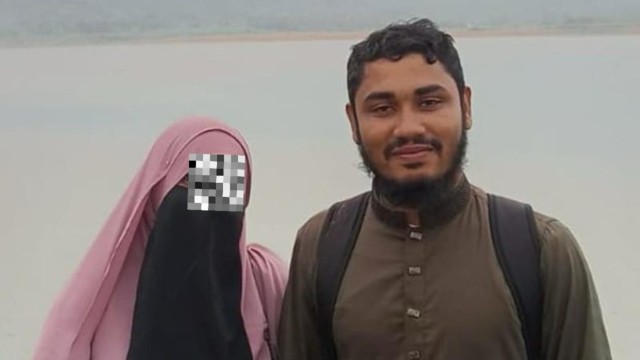 Hafiz Tarikul Islam and Nigar Sultana, husband-and-wife candidates from the Shibir-backed panel, celebrate their victories in the JUCSU election. Photo: Collected