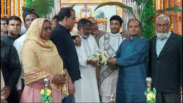 BNP Leader Seeks Support for Sheaf of Dhaner Shish All Communities