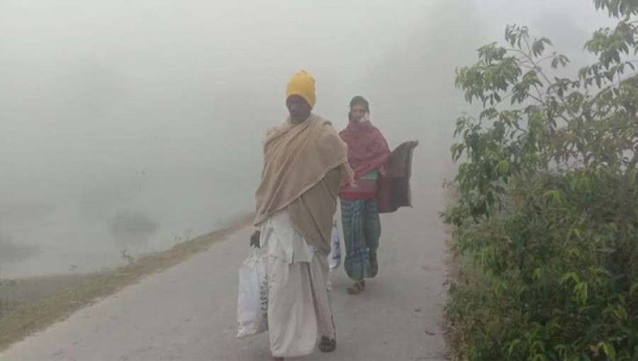 People battling severe cold in northern Bangladesh as temperatures drop below 10°C. The chilling cold is disrupting daily life and posing hardships for low-income workers.