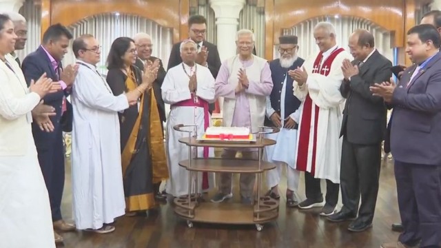 Chief Adviser Exchanges Christmas Greetings with Christian Community