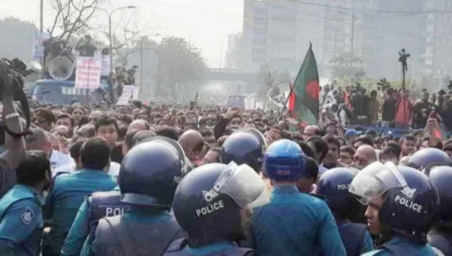 Police Obstruct BNP March Toward Indian High Commission